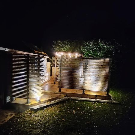 Charmant Logement Dans Un Ecrin De Verdure Le Manoir  外观 照片