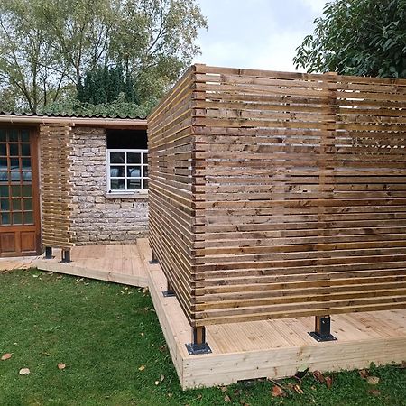 Charmant Logement Dans Un Ecrin De Verdure Le Manoir  外观 照片